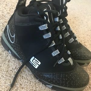 Nike Lebron Zoom Soldier